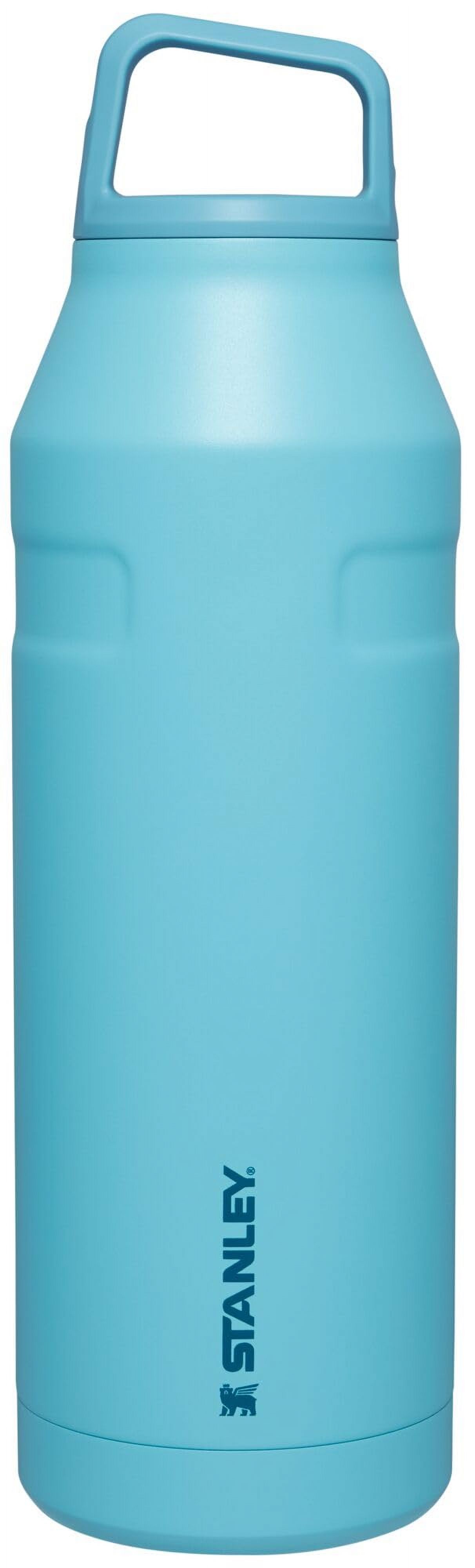 Botella De Agua Stanley Iceflow Cap And Carry+ De Acero Inoxidable De 1,5 L