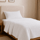 thumbnail image 2 of Frazada Acanalada 300 GSM Casa Nerola Blanco 1,5 Plazas 150 X 200 Cm, 2 of 12