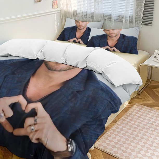 Chris Hemsworth Family Bed 3 Piece Set Personalized Bedding Decor for Kids And Teens Anime Student Dormitory Cover