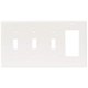 thumbnail image 3 of Placa de pared Leviton de 4 vías blanca de nailon termoplástico, 3 of 5