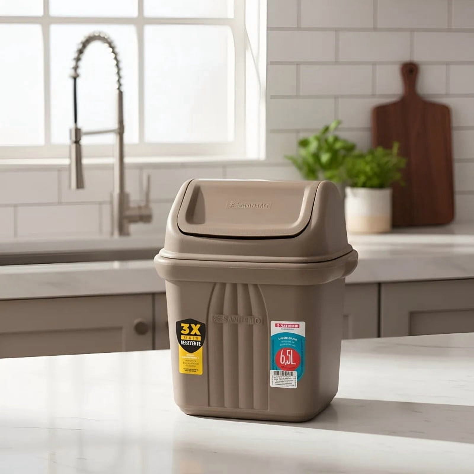 Basurero 6,5 Lts Rectangular San Remo Con Tapa Vaivén