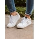 thumbnail image 2 of Zapatilla Steve Madden Starling blanca multicolor talla 8 US, 2 of 2