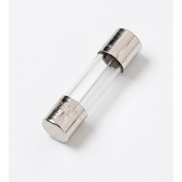Fusible 32mA, medidas 5x20mm, curva F rápida, vidrio, marca Littelfuse