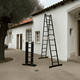 thumbnail image 1 of Escalera Multiproposito Heavy Duty 5,7mt 20 Peldaños Negra, 1 of 3