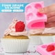 thumbnail image 3 of Molde para hornear fresas - Molde de silicona hecho a mano para hornear dulces y gelatinas - Molde de fresas para cupcakes infantiles - Molde de silicona de fresa para fondant para decoración de bizco, 3 of 7