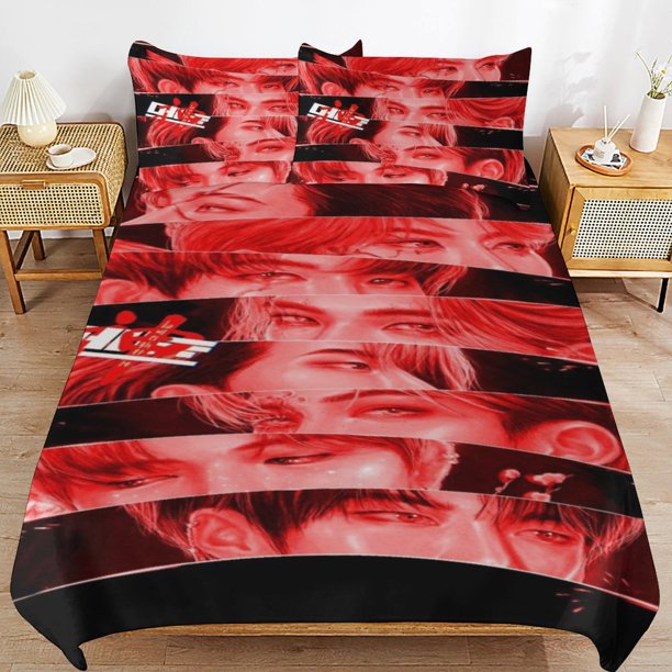 Stray Kids Bedding Set Duvet Cover Comfortable and Lightweight Cartoon Bedding 3 Piece Bed Set