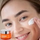 thumbnail image 2 of Crema Facial Hidratante Vitamina C Iluminadora Lau, 2 of 3