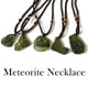 thumbnail image 3 of Collar de cristal de moldavita con colgante de piedra irregular, collar de piedra energética de cristal natural, regalo, 3 of 8