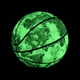 thumbnail image 5 of Balón de baloncesto tamaño 7 para jugar de noche, con tinte iluminado, ideal para jugar en la oscuridad, ideal como regalo para adultos y niños., 5 of 8