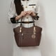 thumbnail image 2 of Bolso Tote MKF Collection - Janise para Mujeres, Bolso de Hombro Sólido - Caqui, 2 of 3