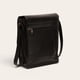 thumbnail image 5 of Bandolera Bolso de Cuero Unisex Lautaro OLKI - Negro Floated, 5 of 7
