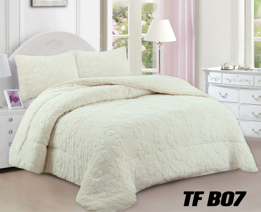 Mundo Shopping - Cobertor Texturizado En Diseño De Trebol Color Crema Dos Plazas