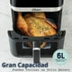 thumbnail image 4 of Oster® Freidora de Aire Digital, Recubrimiento Oster® DiamondForce, 6L de Capacidad, 10 Programas Automáticos, CKSTAF60WDDF, 4 of 11