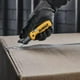 thumbnail image 2 of Cuchillo Cartonero Plegable Atomic Dewalt DWHT10990, 2 of 8