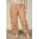 thumbnail image 1 of Saronite Pantalones de Paracaídas Fruncidos con Cordón, Dos Bolsillos Delanteros con Banda Elástica y Bolsillos con Solapa, Color Marrón Azúcar (para Mujer), 1 of 4