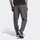 thumbnail image 2 of Pantalones de entrenamiento adidas AEROREADY Designed 4 Movement para hombre, color gris y negro, 2 of 7