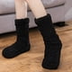 thumbnail image 4 of Calentadores de piernas peludos por encima de la rodilla, calcetines de felpa, pantuflas altas y largas, calcetines de invierno para dormir en casa para mujeres y hombres., 4 of 5