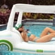 thumbnail image 3 of Carrito de golf inflable para piscina FUNBOY Giant con sombra y copa, 3 of 3