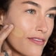 thumbnail image 3 of Sérum Foundation ILIA True Skin Salina SF5, vegano, libre de crueldad animal, 3 of 9