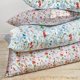 thumbnail image 3 of Funda de almohada Kitsch x Elf North Pole, satinada, tamaño king, 19 x 36 cm, 3 of 8