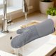 thumbnail image 4 of Juego de Guantes de Horno y Soportes para Ollas de 6 Piezas, Guantes de Cocina Resistentes al Calor con Silicona Antideslizante para Cocina Todo Gris 10.9x7.1 pulgadas, 4 of 7