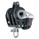 thumbnail image 1 of Bloque Harken Carbo Triple de 57 mm con giratorio, becket y mordaza de leva, 1 of 1