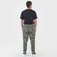 thumbnail image 3 of Buzo Hombre Deportivo Jogger Print Verde Corona, 3 of 5