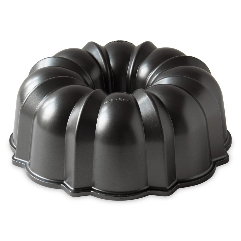 Bundt Pan Nordic Ware Pro Cast Original, 12 Tazas, Color Gris