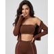 thumbnail image 4 of Set Deportivo para Mujer de 3 Piezas: Chaqueta, Calza de Tiro Alto y Top Strapless, 4 of 9