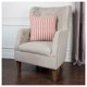 thumbnail image 4 of Almohada decorativa Rizzy Home T11040 con relleno de plumón, 20 x 20 cm, color rojo, 4 of 4