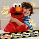thumbnail image 2 of Peluche Sesame Street Elmo Giggle Max 18in, 2 of 3