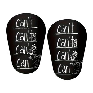 Ioensy - 2X Mini Espinilleras De Fútbol Espinilleras De Entrenamiento De Fútbol Para Niños Niños Niñas S Letras Blancas Y Negras