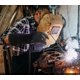 thumbnail image 4 of Guantes resistentes al calor de cuero VLUYYV para soldadura y BBQ, 4 of 7