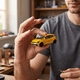 thumbnail image 2 of Auto Renault Clio RS S Escala 1:43 - Welly, 2 of 6