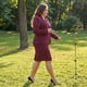 thumbnail image 2 of Agnes Orinda Conjunto de Traje de Negocios para Mujer Talla Grande de 2 Piezas con Blazer de Solapa con Botones y Faldas Lápiz Midi con Bolsillo 2X Burdeos, 2 of 8