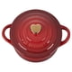 thumbnail image 2 of Miniredonda de gres Cocotte Le Creuset, 240 ml, color cereza con corazón dorado, 2 of 4
