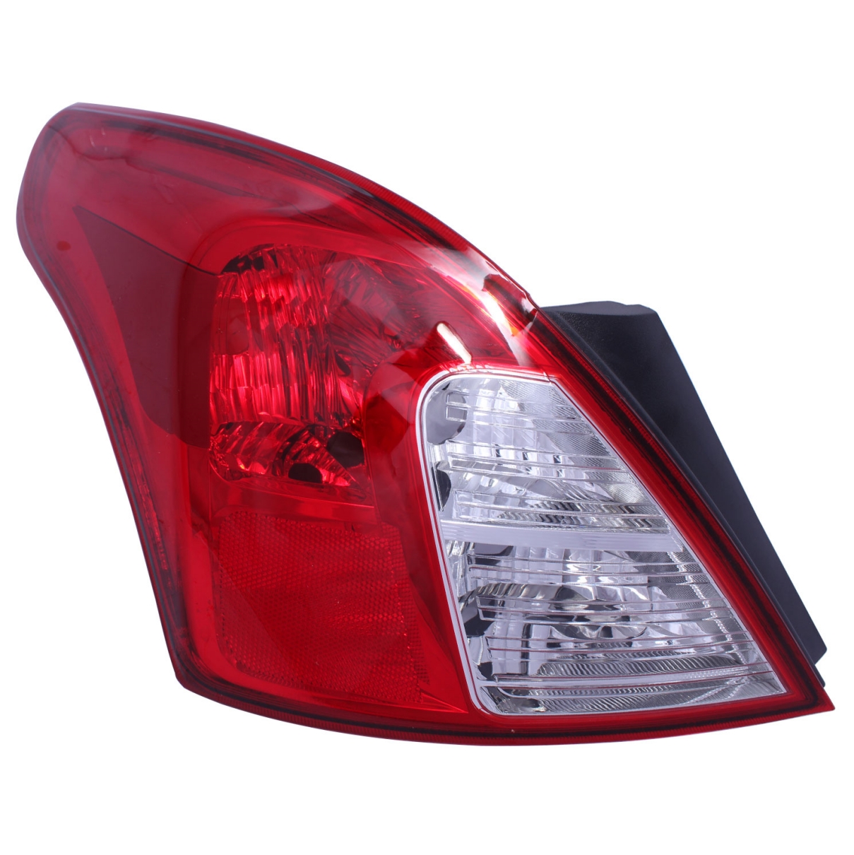 Repuestos Del Sol - Farol Trasero Izquierdo Nissan Versa Sense 1.6 2015 2018