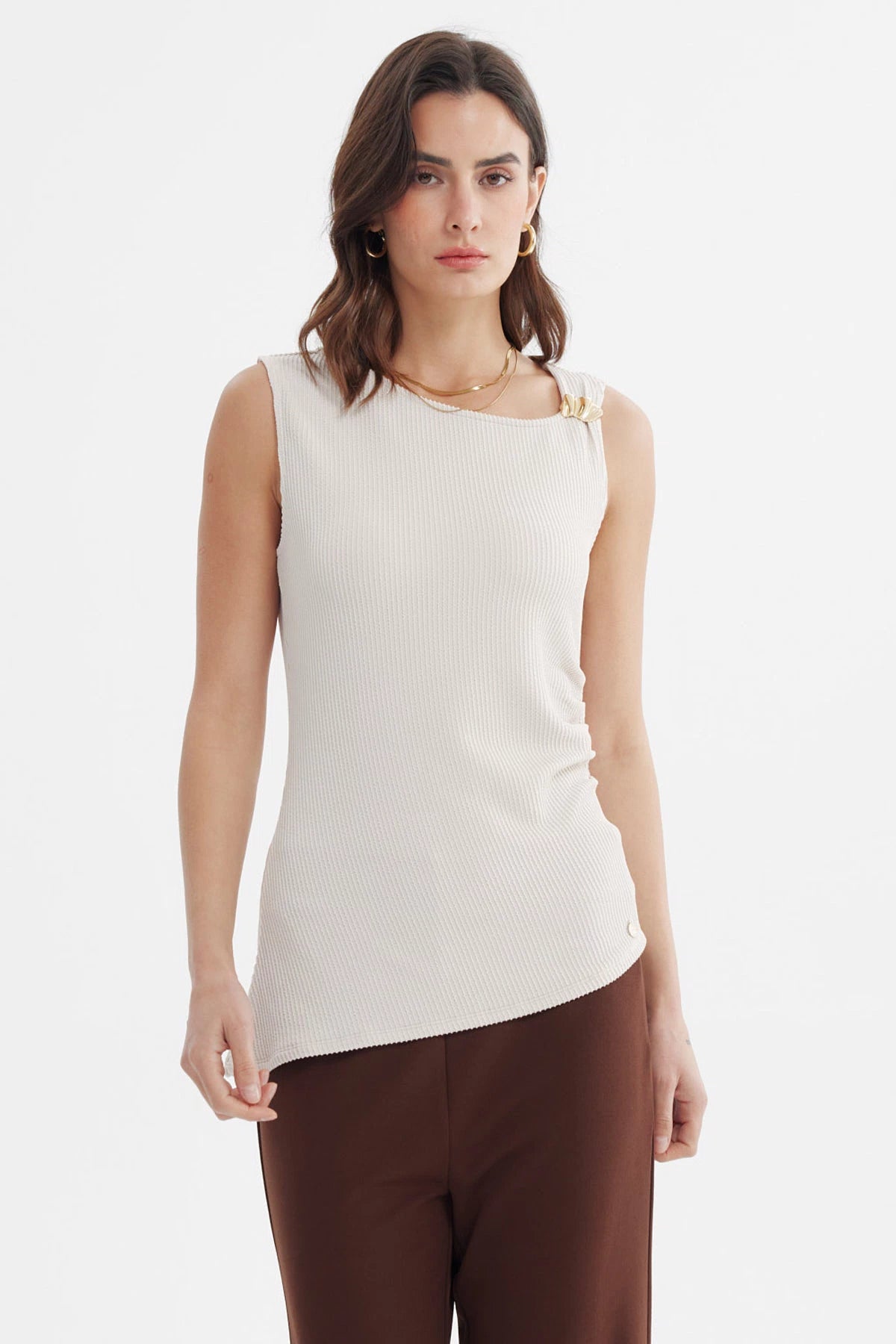 Fashionspark - Polera Mujer Ajustada Sin Mangas Arena