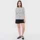 thumbnail image 4 of Polera Mujer Algodón Print Blanco Manchas Negras Corona, 4 of 5
