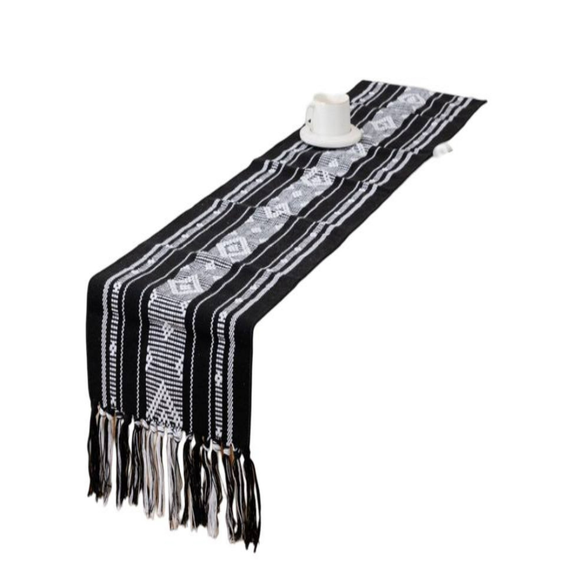 Todo Para El Hogar - Camino De Mesa Croche 30 X 180cm Negra