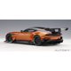 thumbnail image 2 of Coche modelo AUTOart Aston Martin Vulcan Madagascar Orange a escala 1/18, 2 of 9