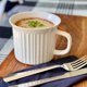 thumbnail image 4 of Tazas de cerámica para comida CorningWare, 600 ml, paquete de 2 con tapas ventiladas, 4 of 5