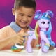 thumbnail image 4 of Muñeca My Little Pony Estilos Arcoíris Izzy Moonbow, 4 of 11