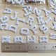 thumbnail image 2 of Parches de Letras Zlettery 2,5 cm Blanco 130 piezas, 2 of 6
