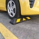 thumbnail image 3 of Tope de Estacionamiento 55 cm Goma Negra con Bandas Reflectantes Amarillas, 3 of 4