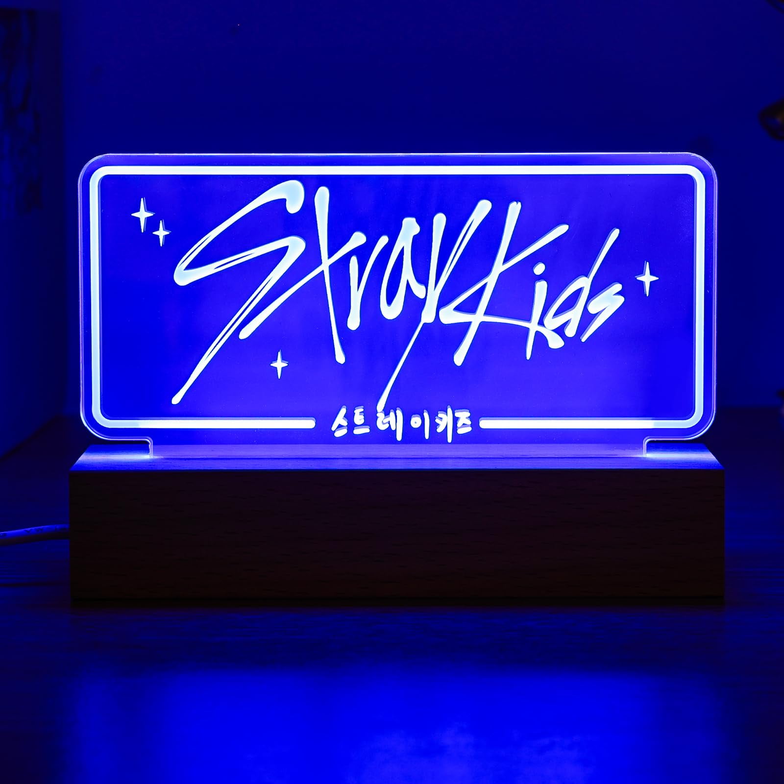 Luz Nocturna Led X9h8n9 Kpop Stray Kids, 7 Colores Ajustables