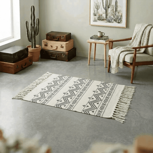 Bajada De Cama Kilim 60cm x 90cm Tejidas En Algodón Con Flecos Estampada
