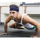 thumbnail image 5 of Diadema deportiva multifuncional unisex, estilo casual, superelástica, transpirable y absorbente del sudor, ideal para yoga y deportes en interiores y exteriores. Negro, blanco y azul oscuro (paquete, 5 of 7