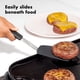 thumbnail image 3 of Turner OXO Good Grips, silicona pequeña, flexible, negra, 3 of 7