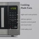 thumbnail image 3 of Horno microondas Farberware de 0.9 pies cúbicos, 900 W de potencia, acero inoxidable, 3 of 6